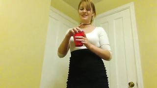 اختي تضرب لي جلغ (جلق) لتنزيل اللبن ( الجبة ) - سكس محارم منزلي