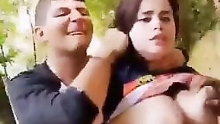سكس ثلاثي ساخن مع مراهقة شبه اغتصاب
