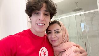 الينا انجل و يوسف خليل التونسي - كلام و لحس و مداعبات